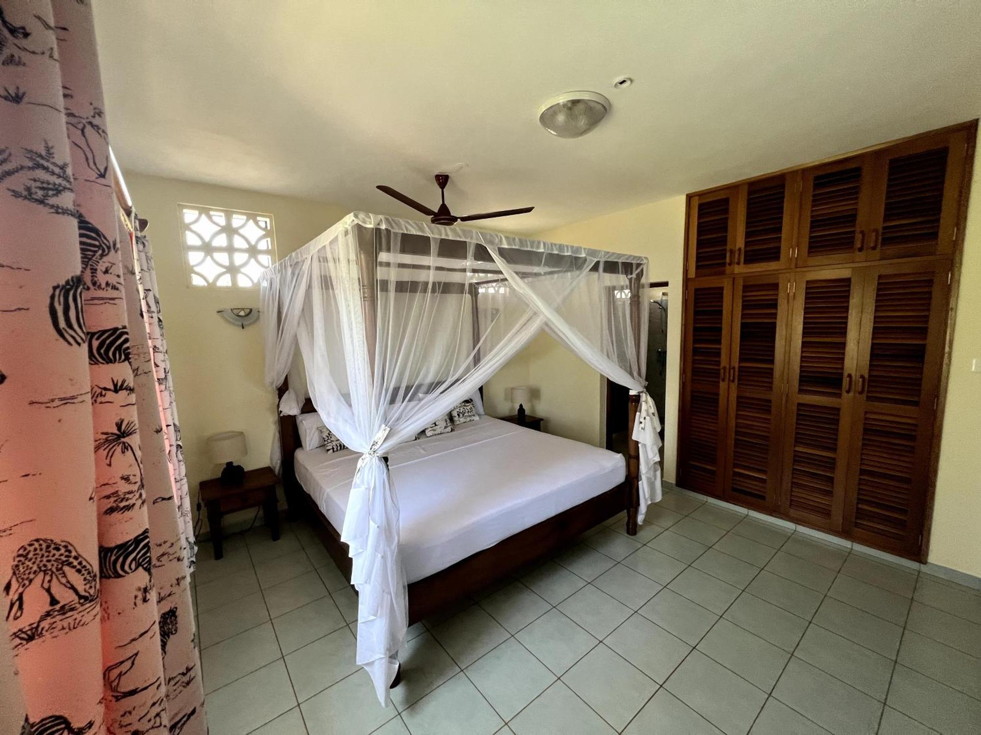 Paradiesische Villa Maisha Mazuri Mit Pool. Terrasse Und Personal Playa de Diani Exterior foto