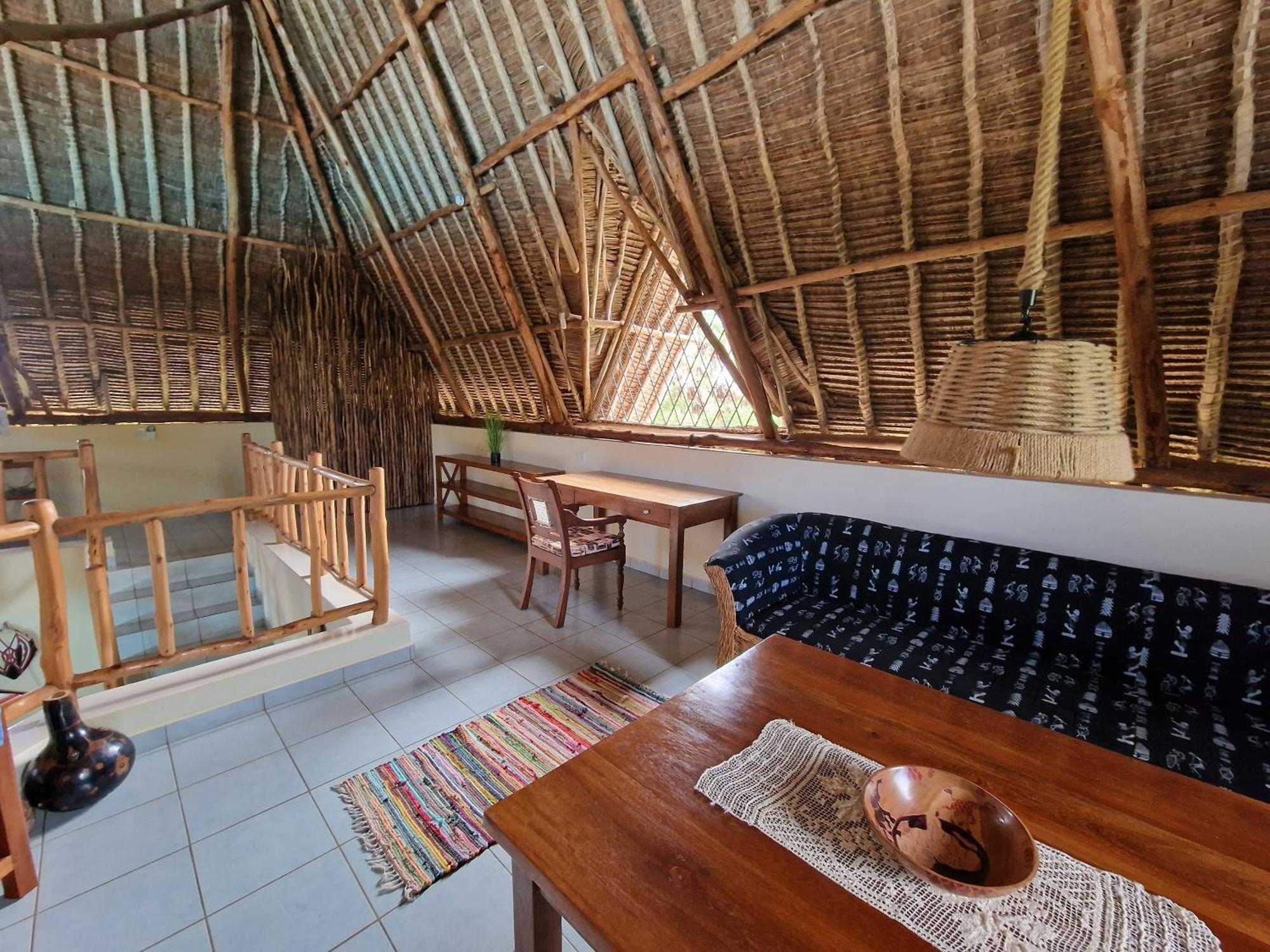 Paradiesische Villa Maisha Mazuri Mit Pool. Terrasse Und Personal Playa de Diani Exterior foto
